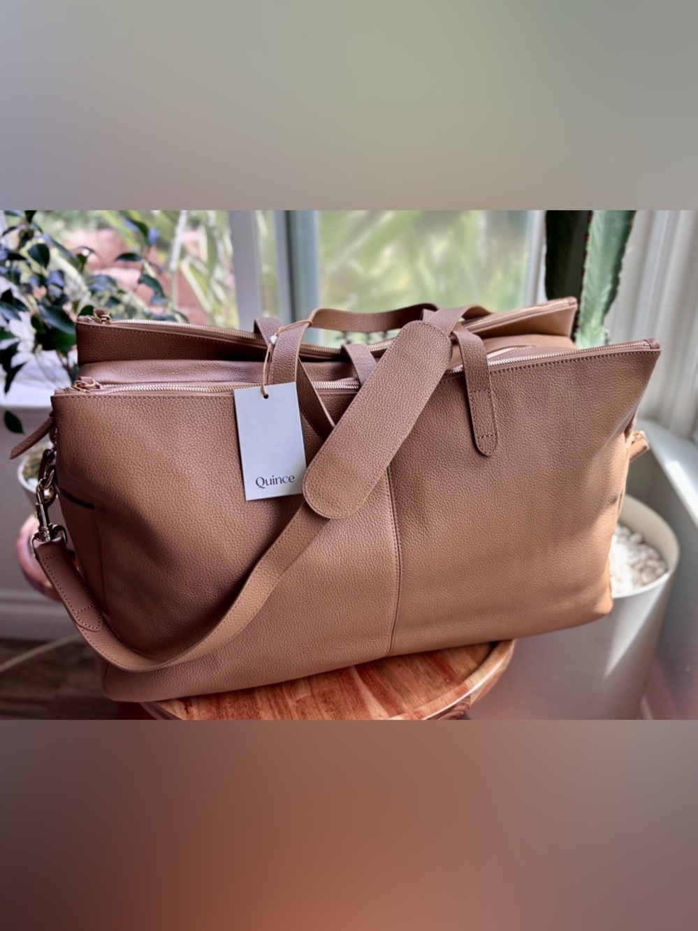 Quince Italian Leather Weekender Bag Golden Tan Travel Duffel Tote NWT - Picture 3 of 9